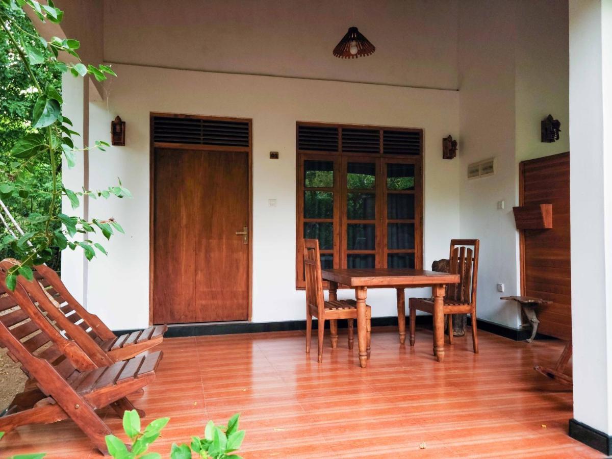 Woodholic Homestay Sigiriya Exterior foto